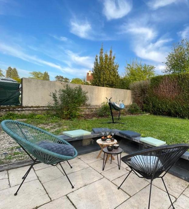Charmante Maison Bourguignonne Avec Grand Jardin Et Parking Монбар Екстер'єр фото